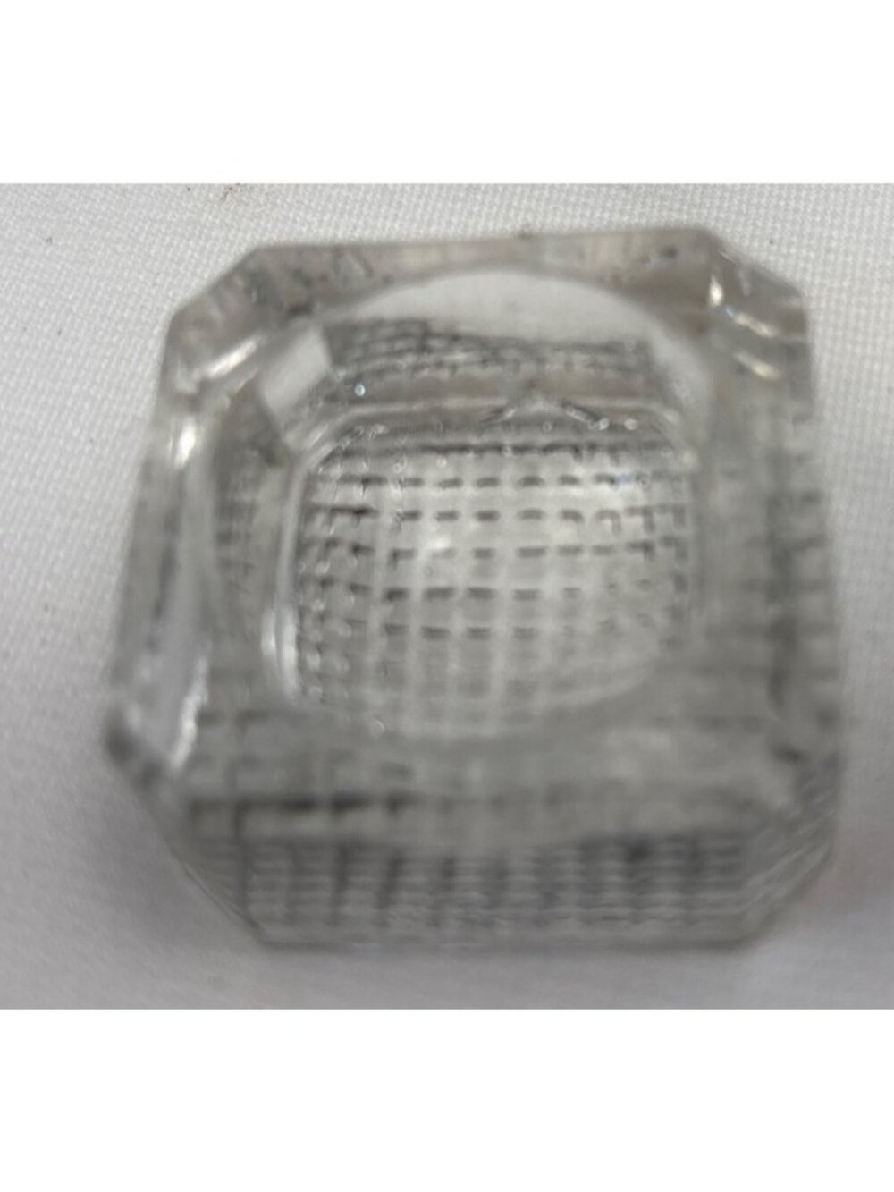 Clear Glass Salt Cellars Set 2 Starburst & Grid Patterns Vintage - Picture 8 of 16